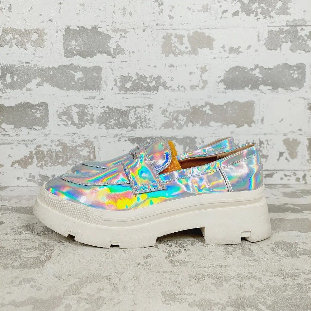NEW Steve Madden Koryn Silver Iridescent Chunky Platform Loafers C924